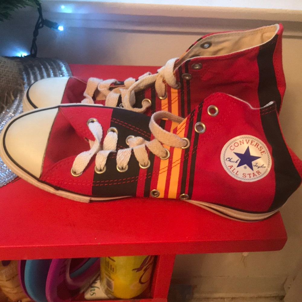 Converse